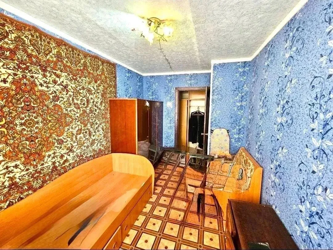 Квартира в Луганске ул. Щерса 3 х комнатная 