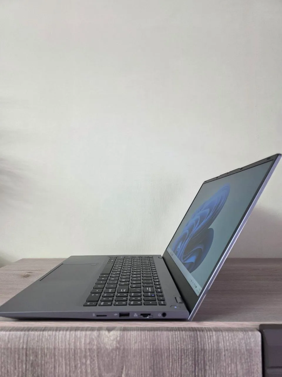 Ноутбук Flashbook Pro 15.