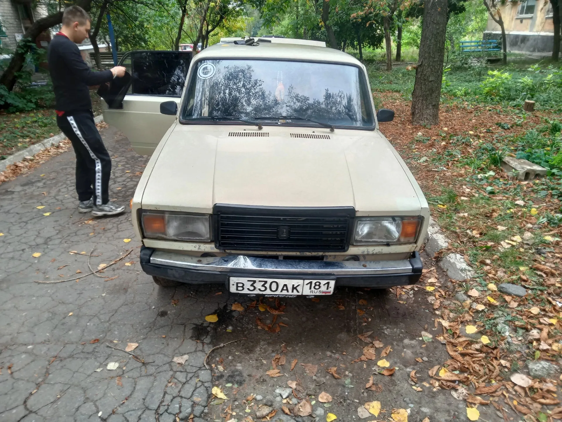 Продается Ваз2107 1985 год
