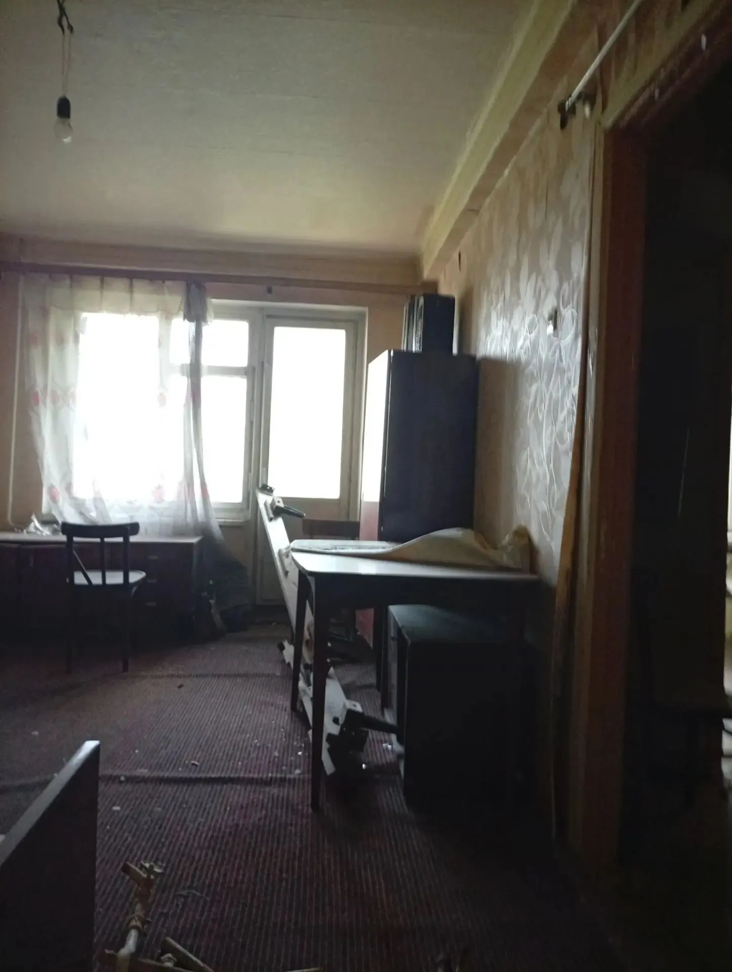 Продам 1 комнатную квартиру без ремонта.