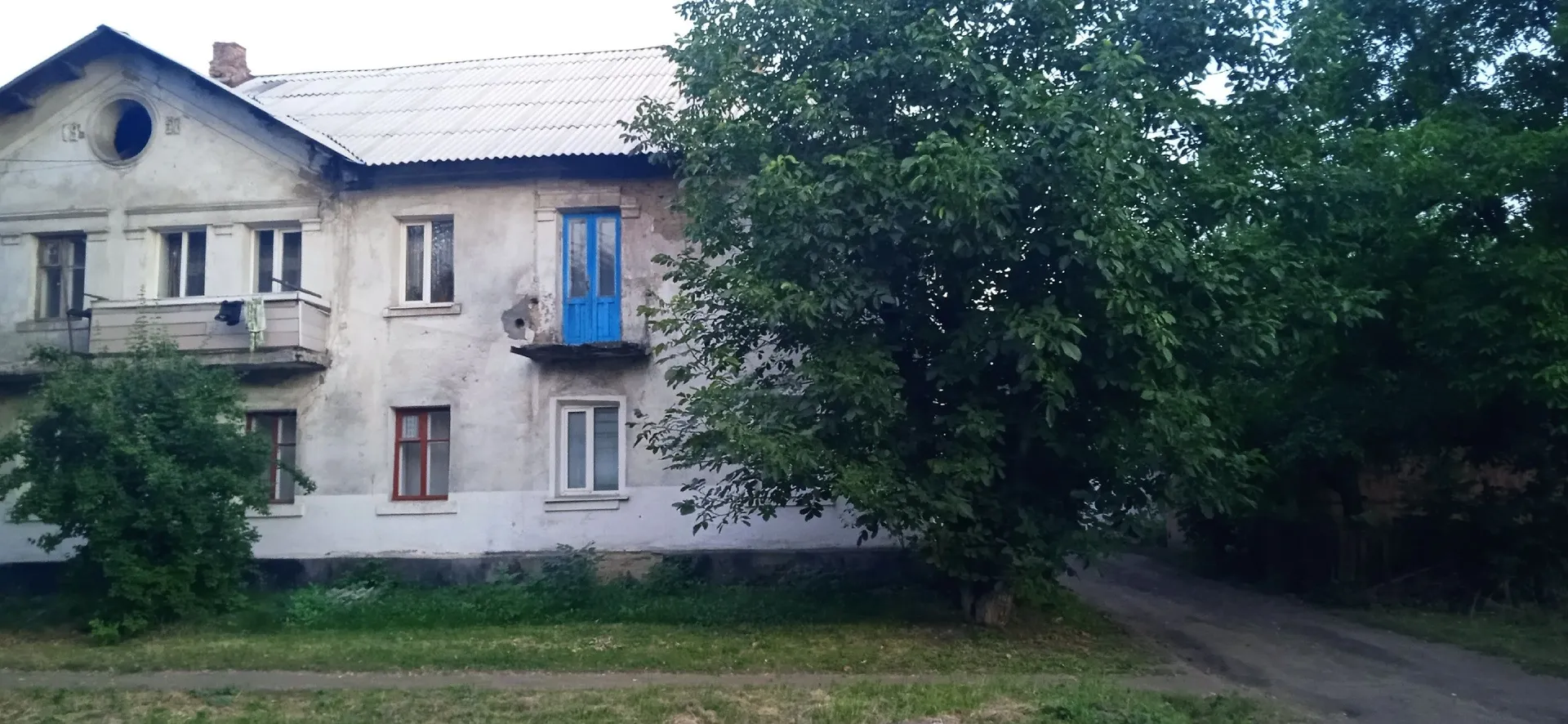 Продам квартиру 3 комнатную