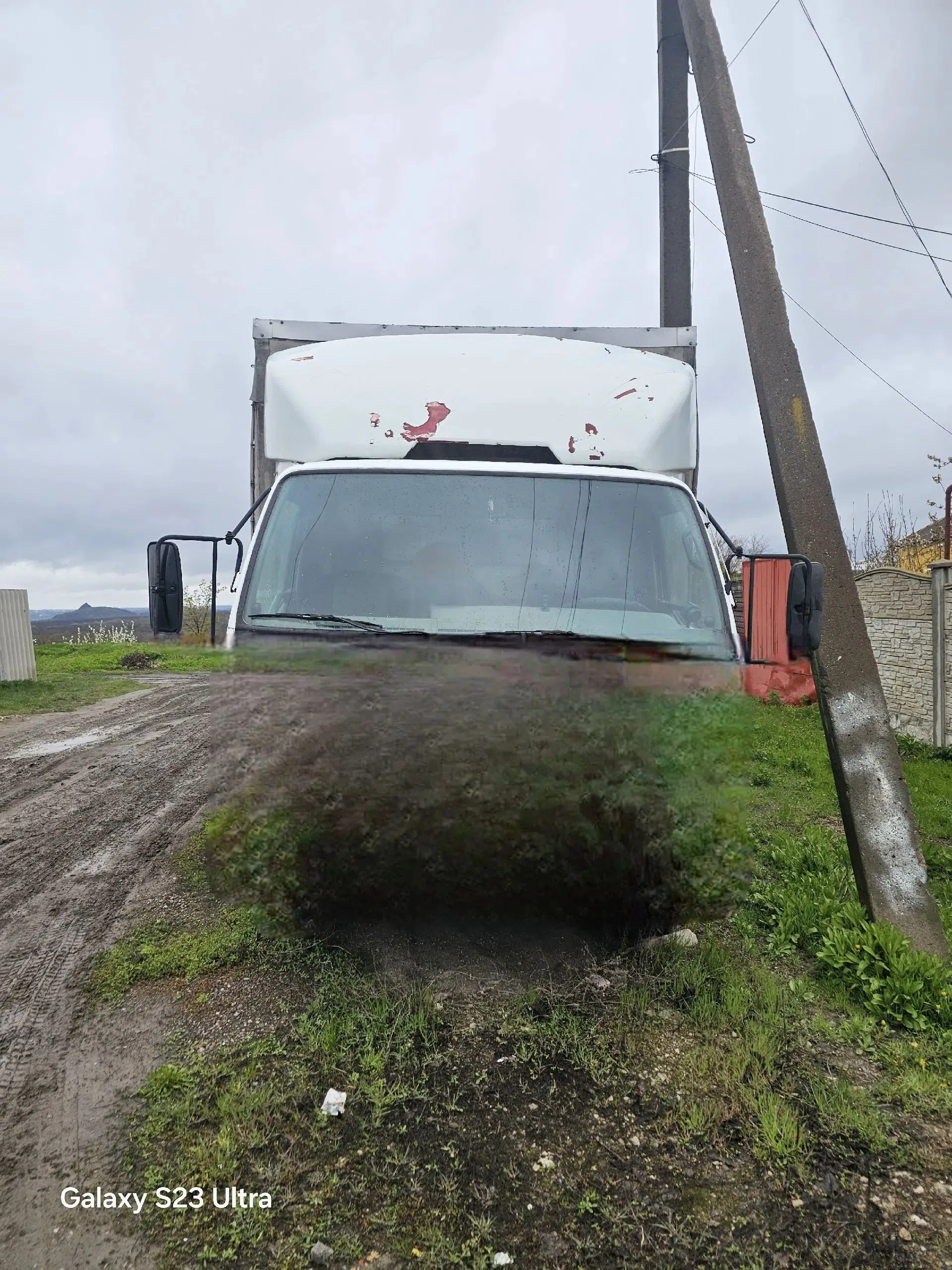 Продам спойлер на грузовой автомобиль.
