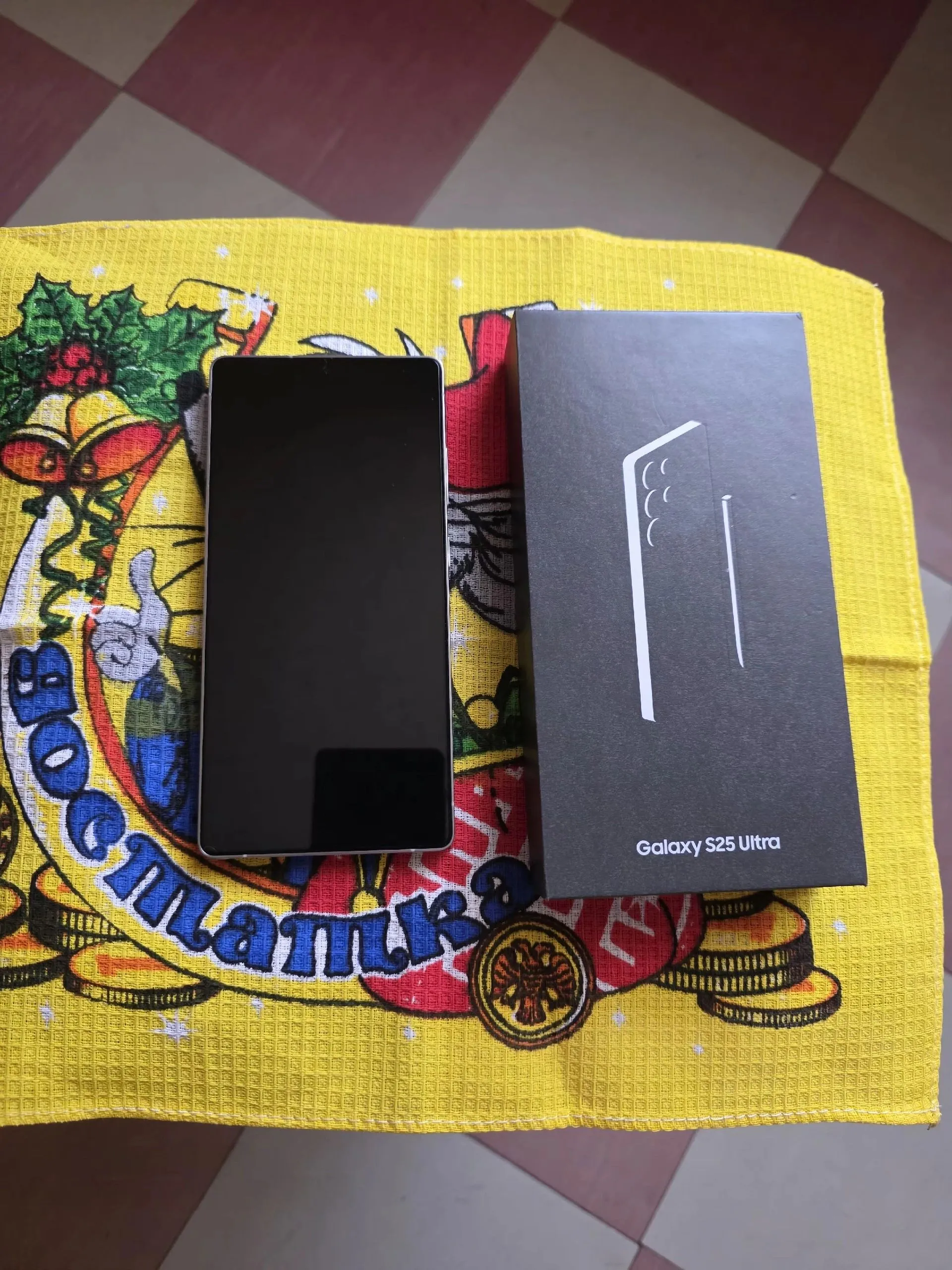 Продам Телефон Samsung s25 Ultra
