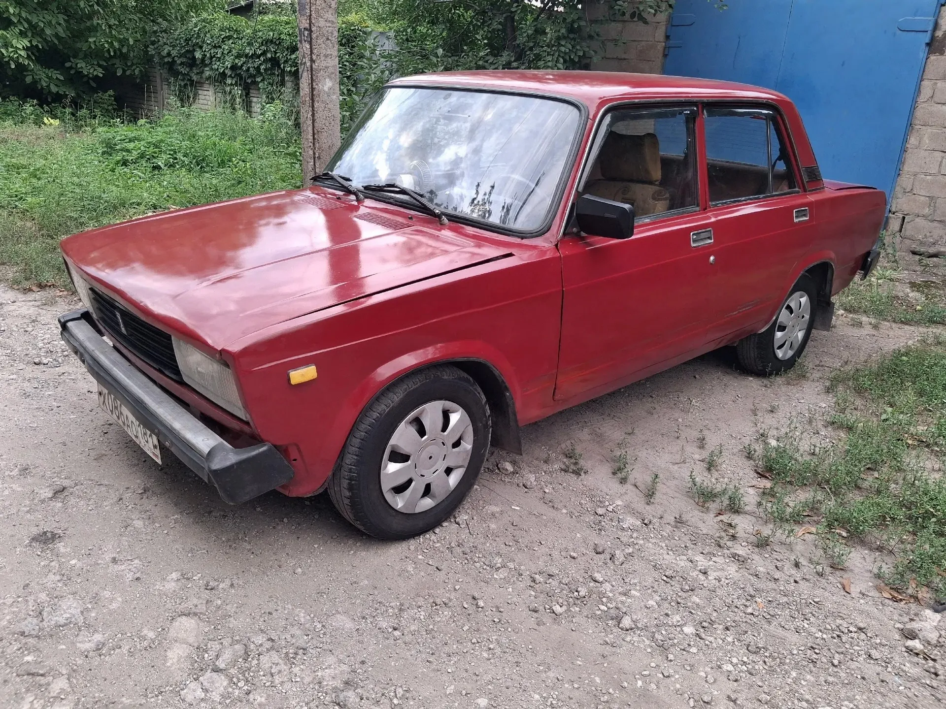Продам Ваз 2105, 1988 года, двигатель 1.3 бензин,