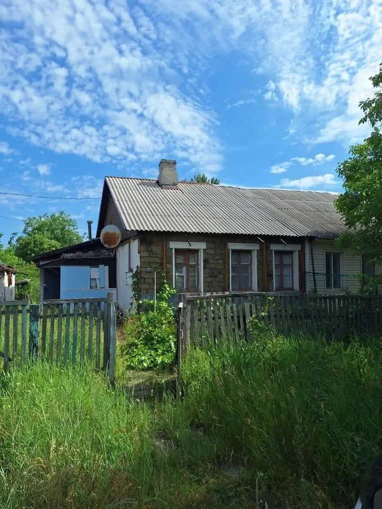 Продаётся 3 комнатный дом.